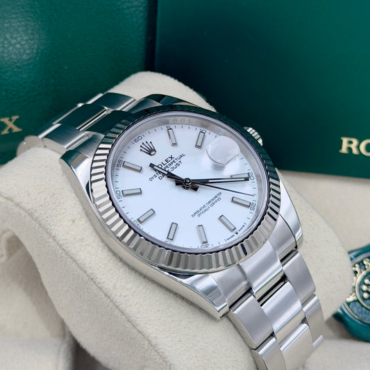 Rolex Datejust 41 White Dial Fluted Oyster 126334 - Full Set (2019)