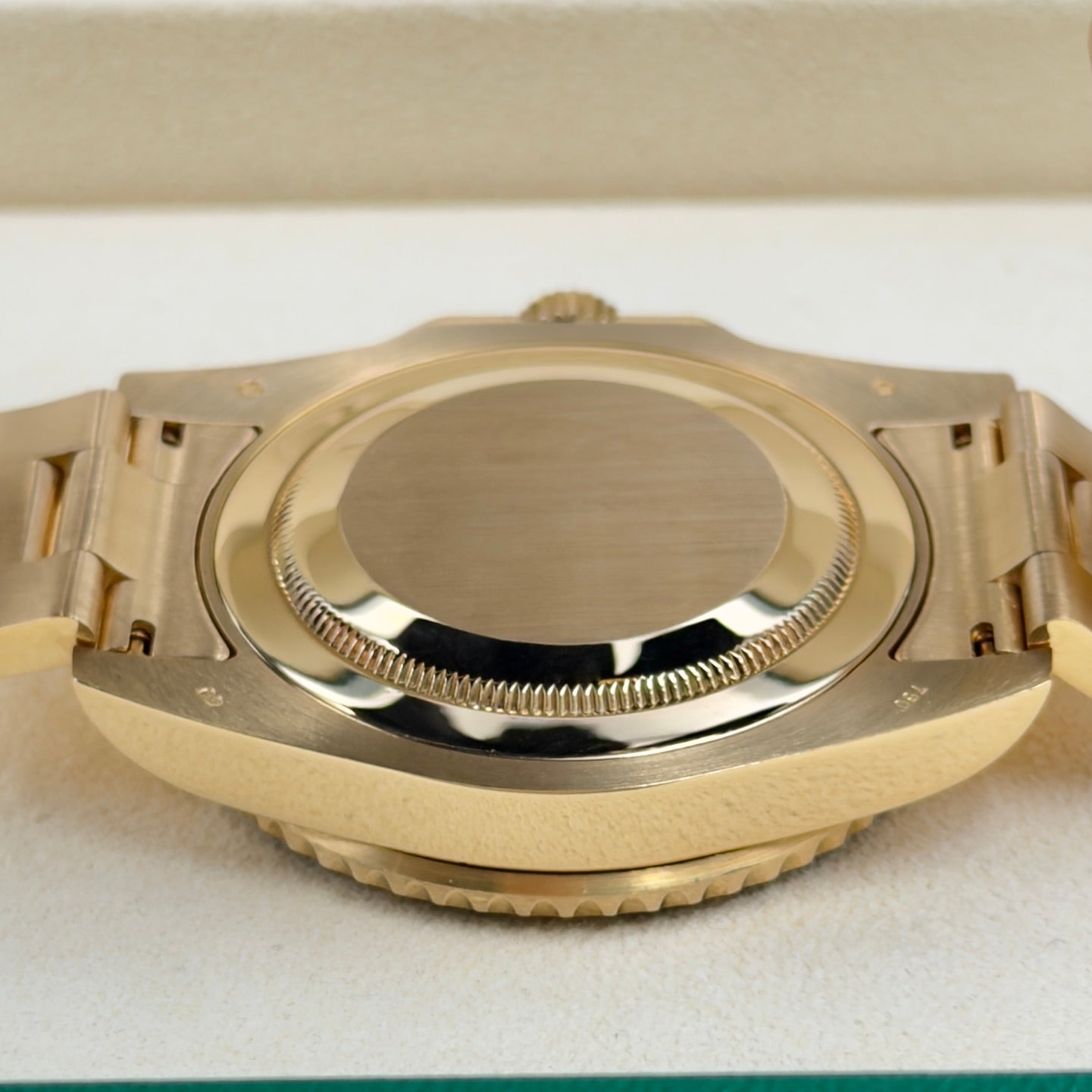 Rolex GMT-Master II Full 18K Yellow Gold Black Dial 116718LN - Full Set (2013)