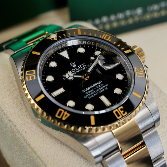 Rolex Submariner Date Black Dial Steel and Yellow Gold 116613LN - Full Set (2015)