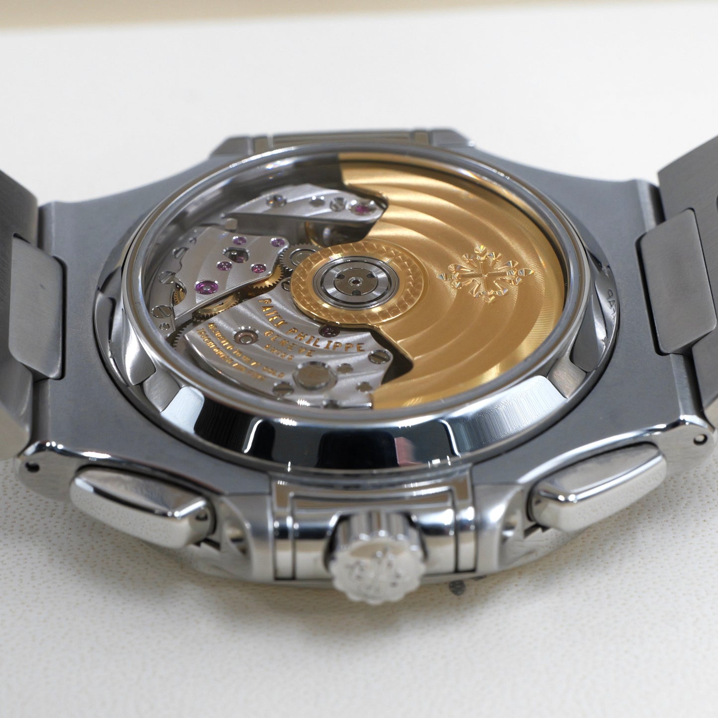 Patek Philippe Nautilus Black Dial 5980/1A-014 - Full Set (2014)