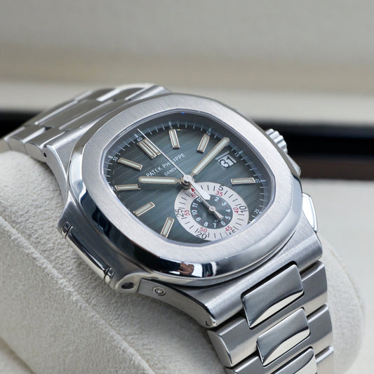 Patek Philippe Nautilus Blue Dial 5980/1A-001 - Full Set (2007)