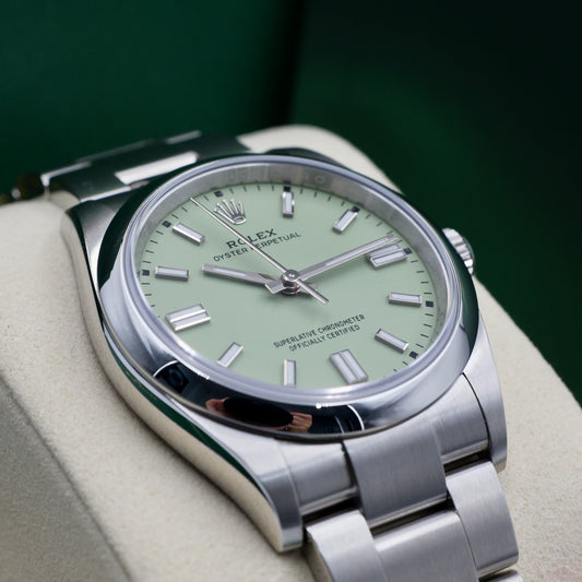 Rolex Oyster Perpetual 36 Pistachio 126000 - Full Set (2025)