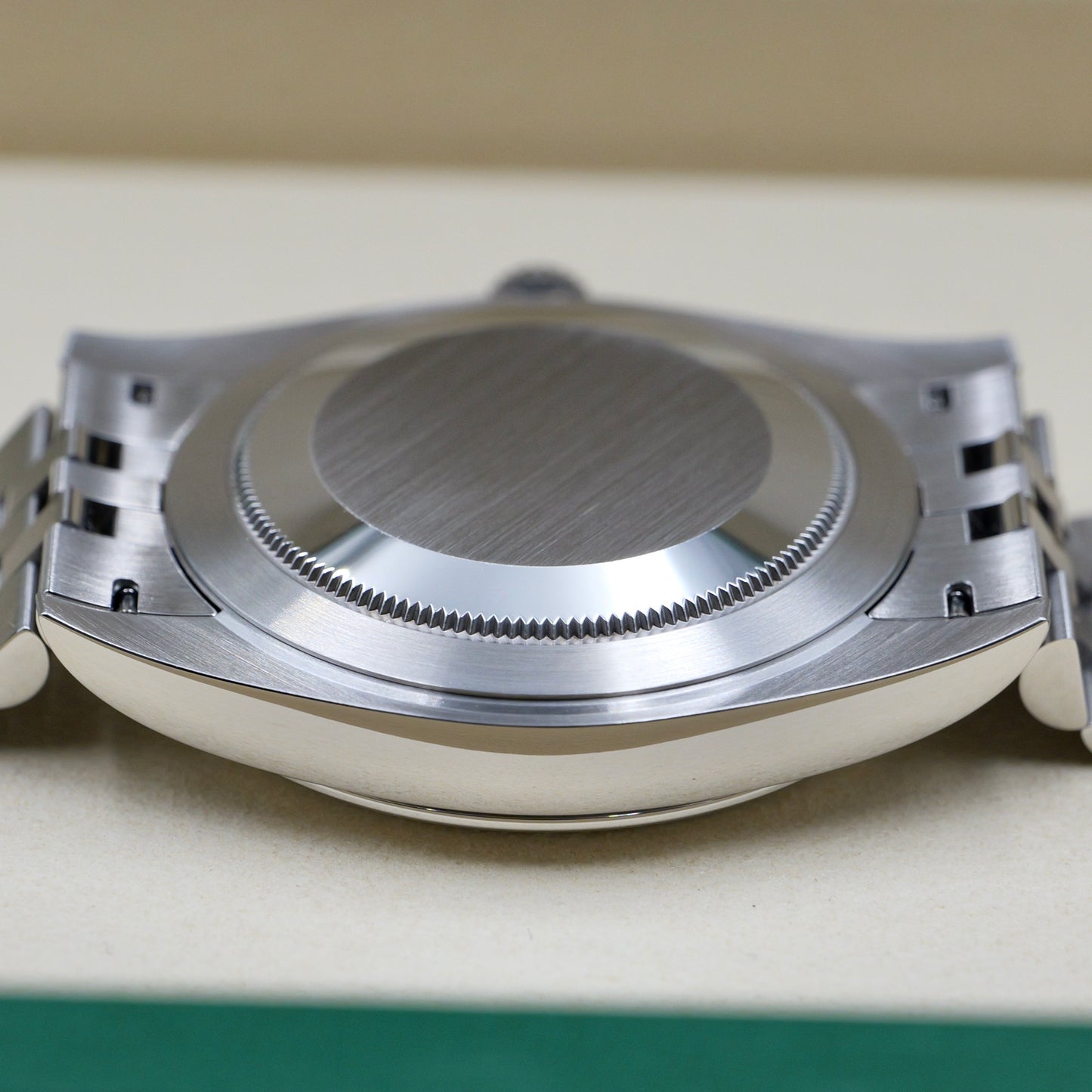 Rolex Datejust 41 White Baton Dial Smooth Jubilee 126300 - Full Set (2025)