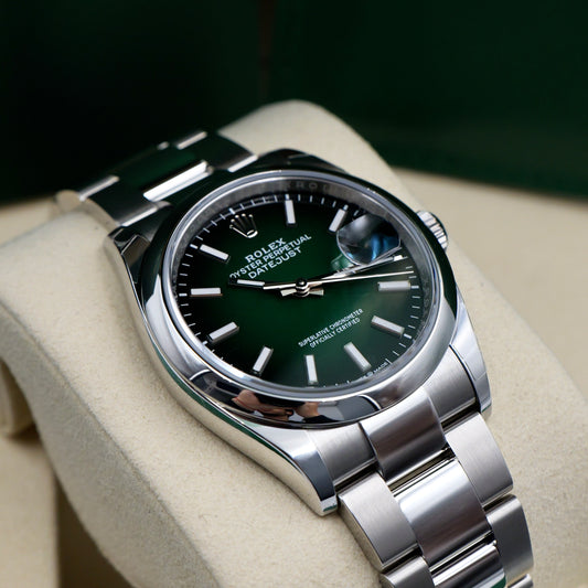 Rolex Datejust 36 Ombré Smooth Oyster 126200 - Full Set (2026)