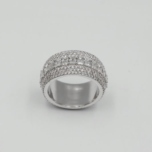 White Gold Round & Baguette Diamond Pinky Ring