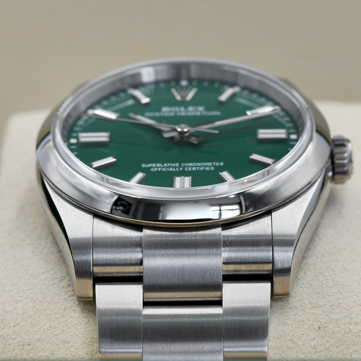 Rolex Oyster Perpetual 36 Green Dial 126000 -  Full Set (2025)