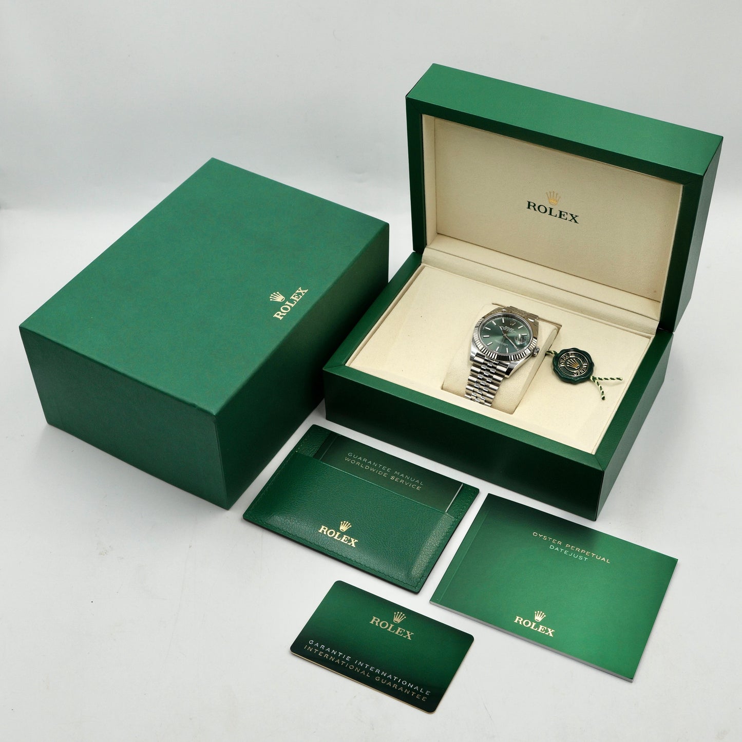 Rolex Datejust 41 Mint Green Fluted Jubilee 126334 - Full Set (2025)