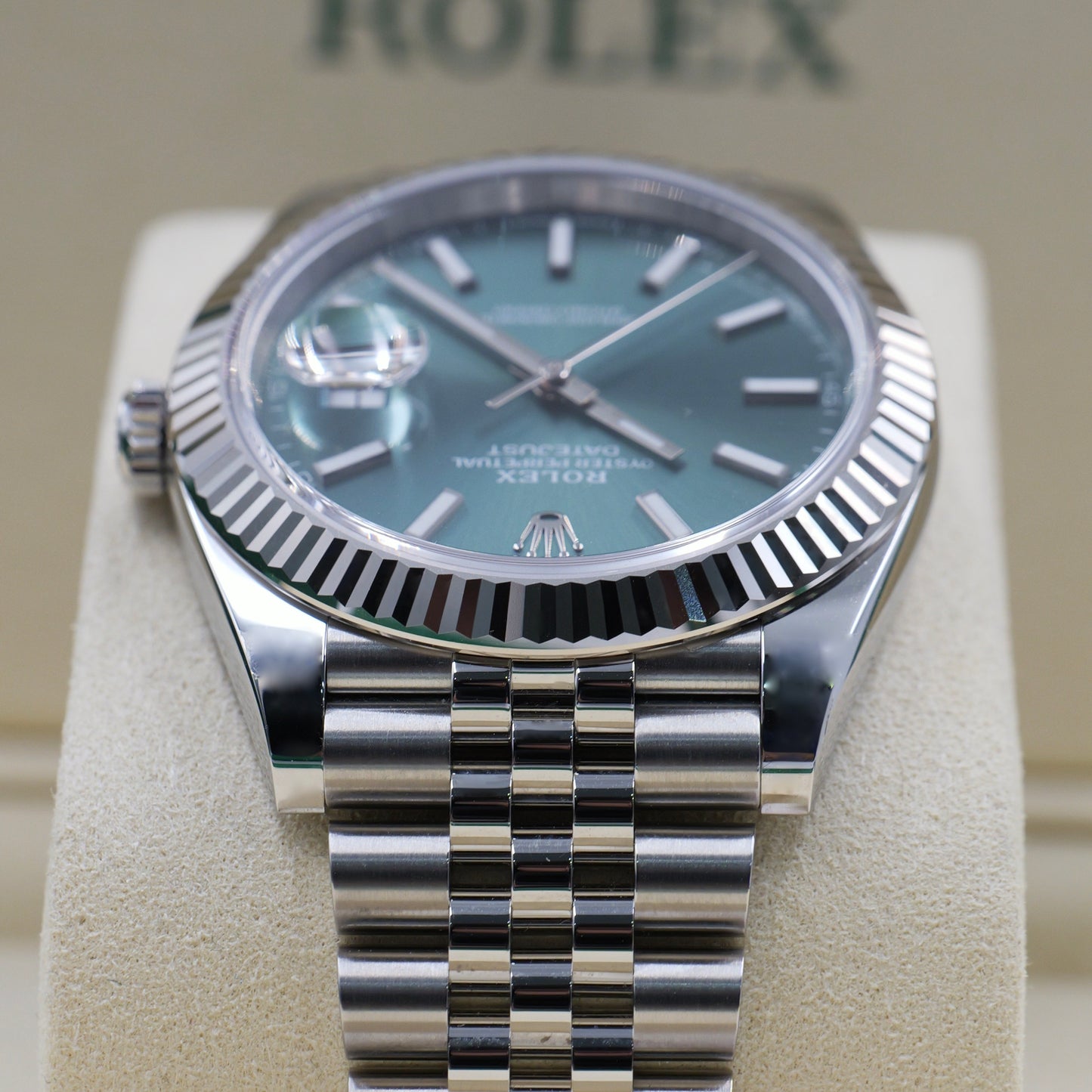 Rolex Datejust 41 Mint Green Fluted Jubilee 126334 - Full Set (2025)