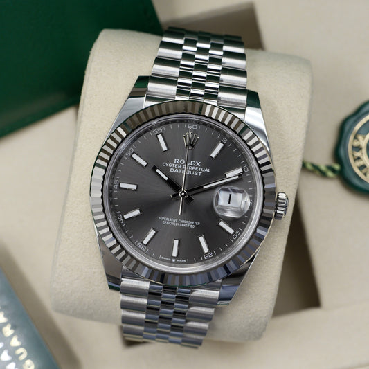 Rolex Datejust 41 Rhodium Dial Fluted Jubilee 126334 - Full Set (2026)