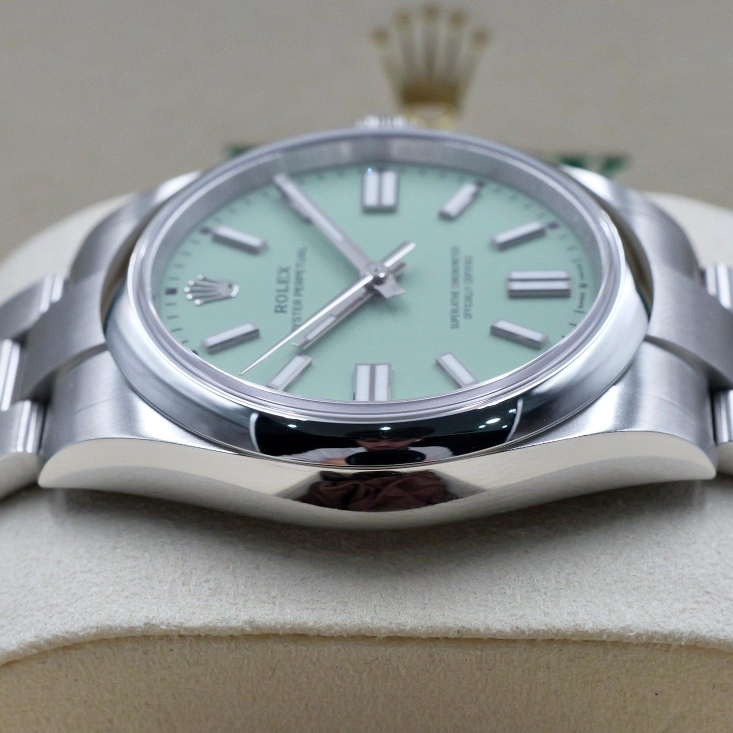 Rolex Oyster Perpetual 41 Pistachio Dial 134300 - Full Set (2025)