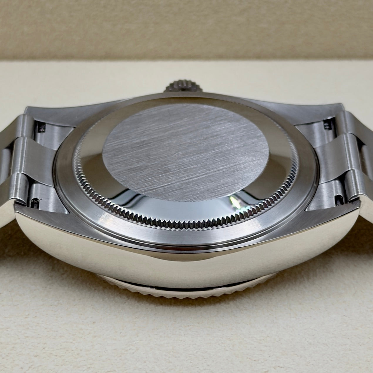 Rolex Sky-Dweller White Dial Oyster 326934 - Full Set (2022)