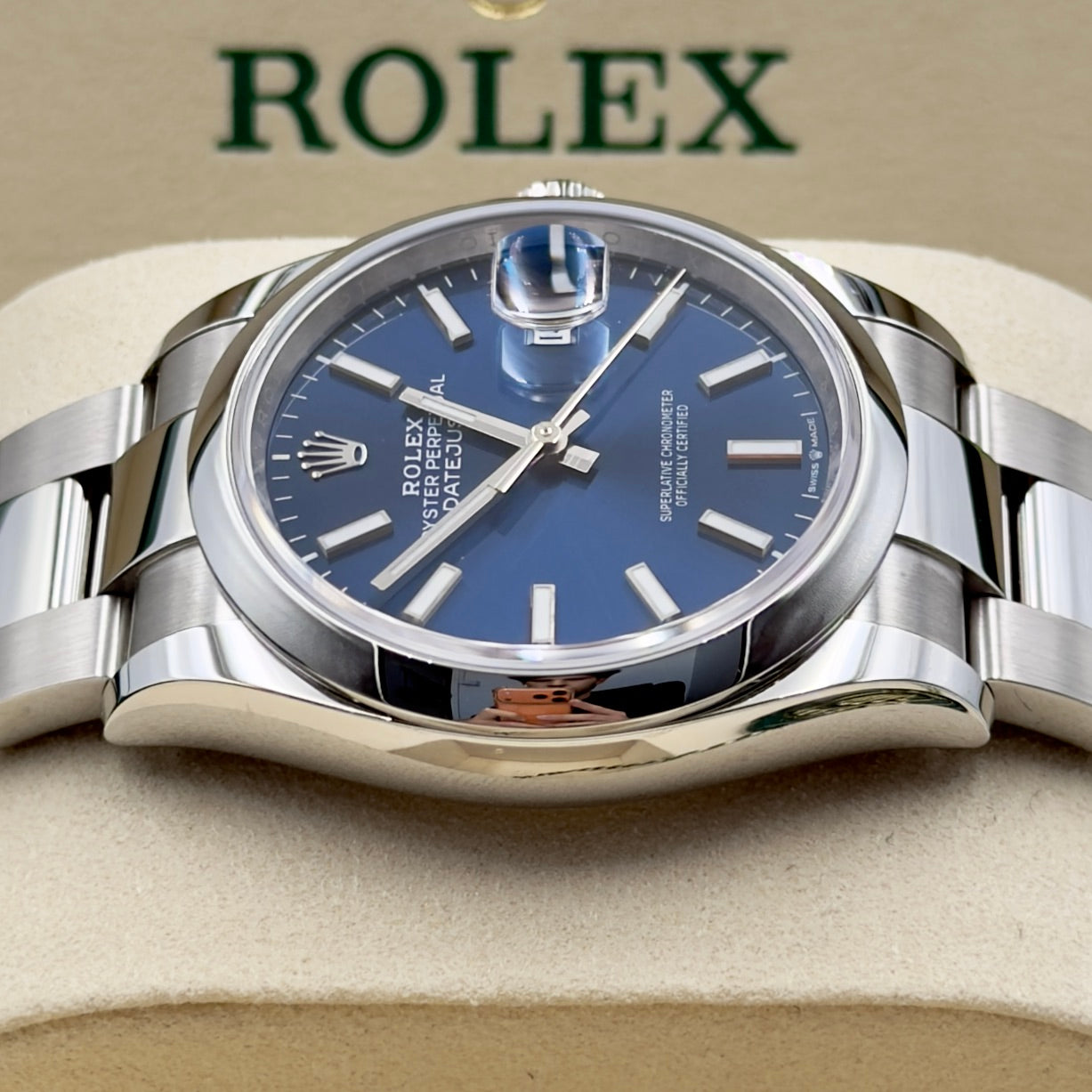 Rolex Datejust 36 Blue Dial Smooth Oyster 126200 - Full Set (2025)