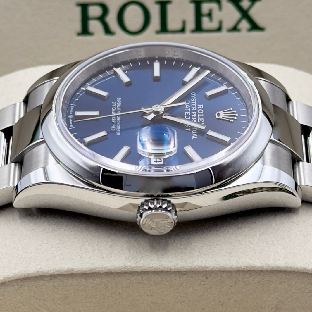 Rolex Datejust 36 Blue Dial Smooth Oyster 126200 - Full Set (2025)