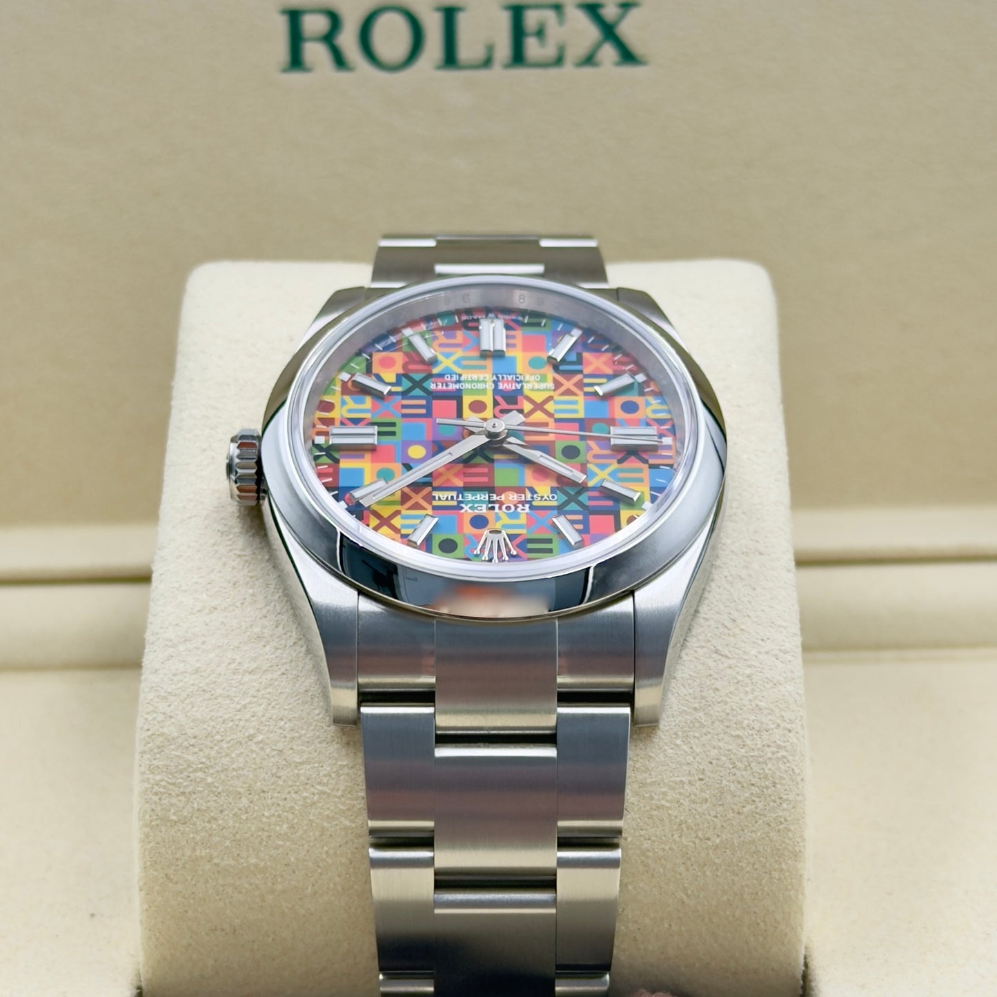 Rolex Oyster Perpetual 36 Jubilee Dial 126000 - Full Set (2026)