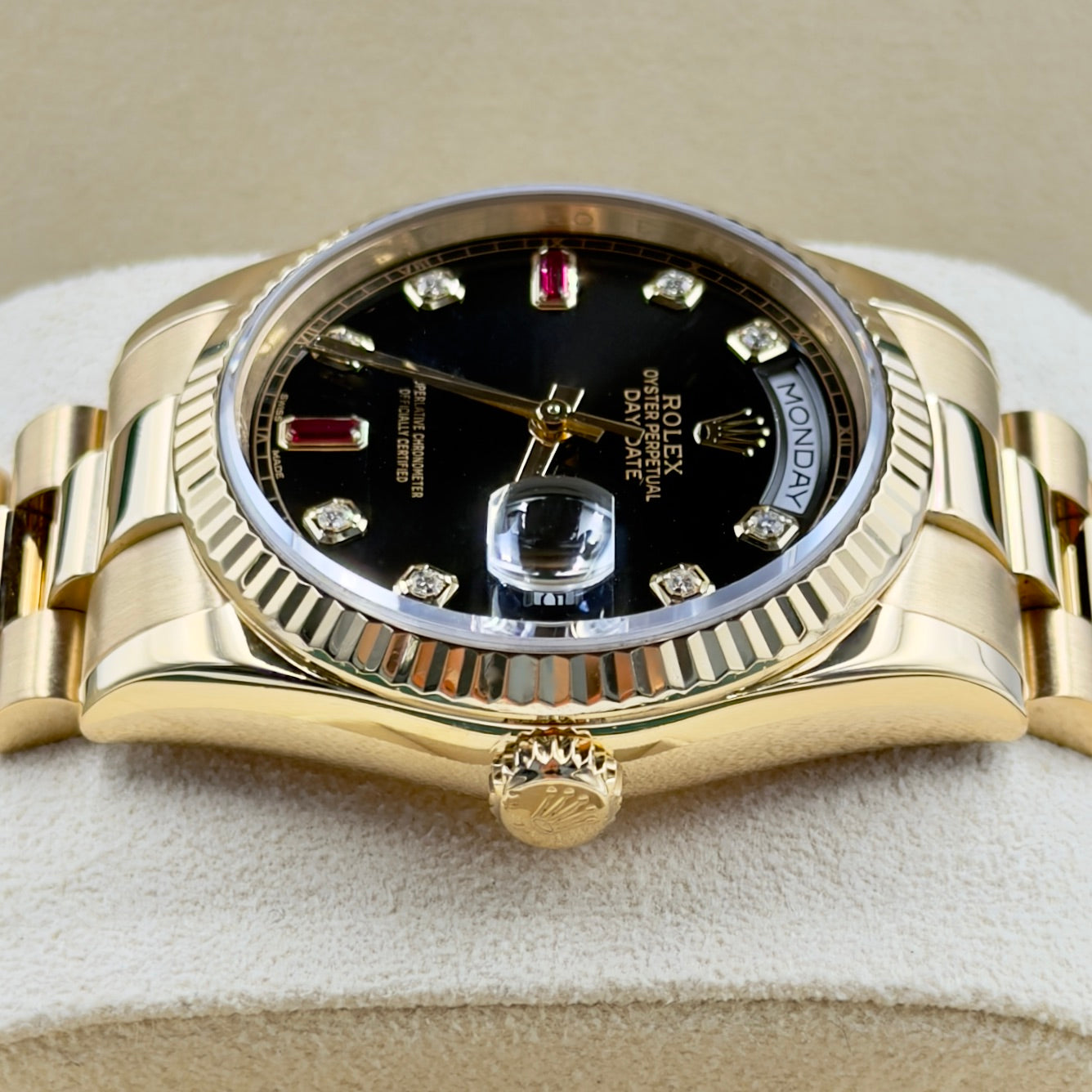 Rolex Day-Date Yellow Gold Ruby Dial 118238 - Full Set (2016)