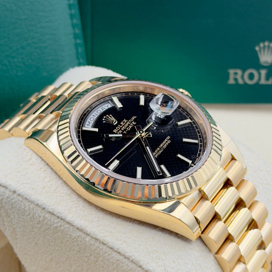 Rolex Day-Date 40 Black Dial 228238 - Full Set (2022)