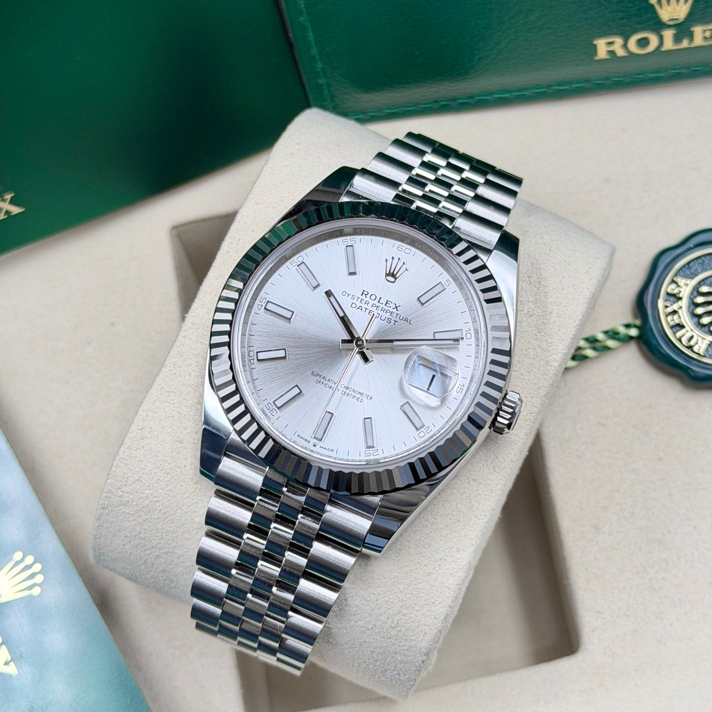 Rolex Datejust 41 Silver Dial Fluted Jubilee 126334 - Full Set (2025)