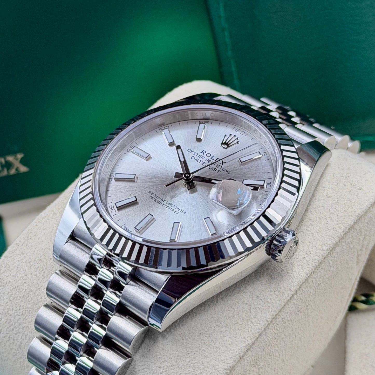 Rolex Datejust 41 Silver Dial Fluted Jubilee 126334 - Full Set (2025)