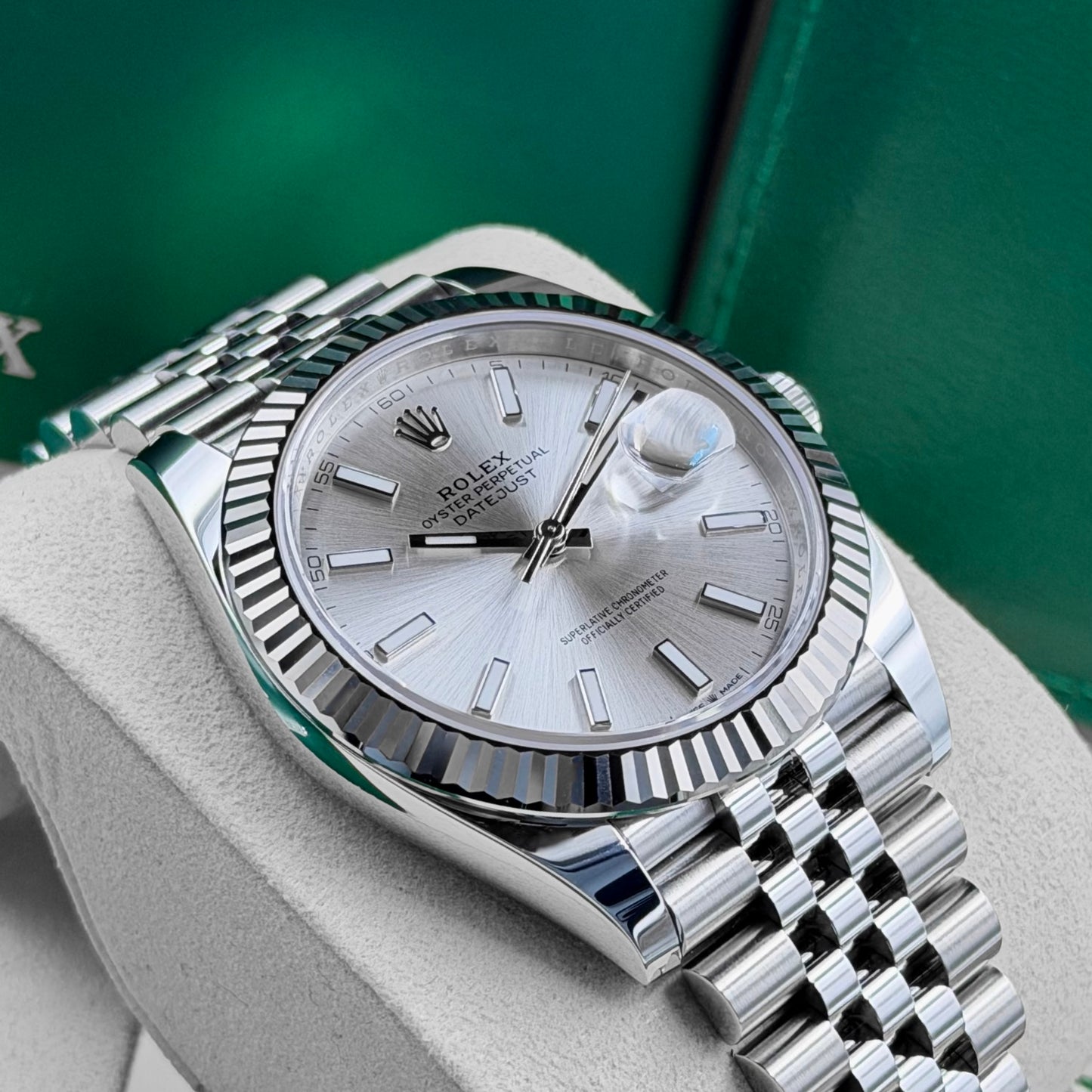 Rolex Datejust 41 Silver Dial Fluted Jubilee 126334 - Full Set (2025)