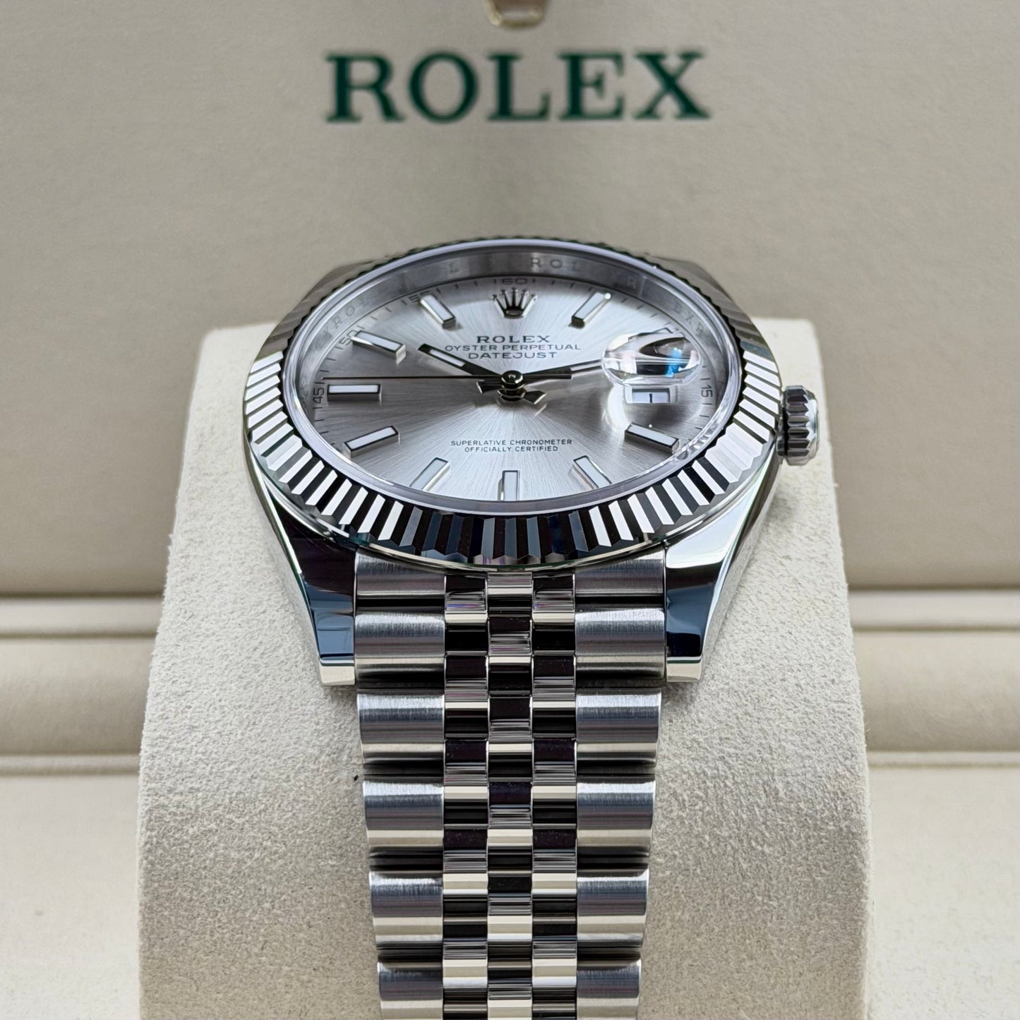 Rolex Datejust 41 Silver Dial Fluted Jubilee 126334 - Full Set (2025)