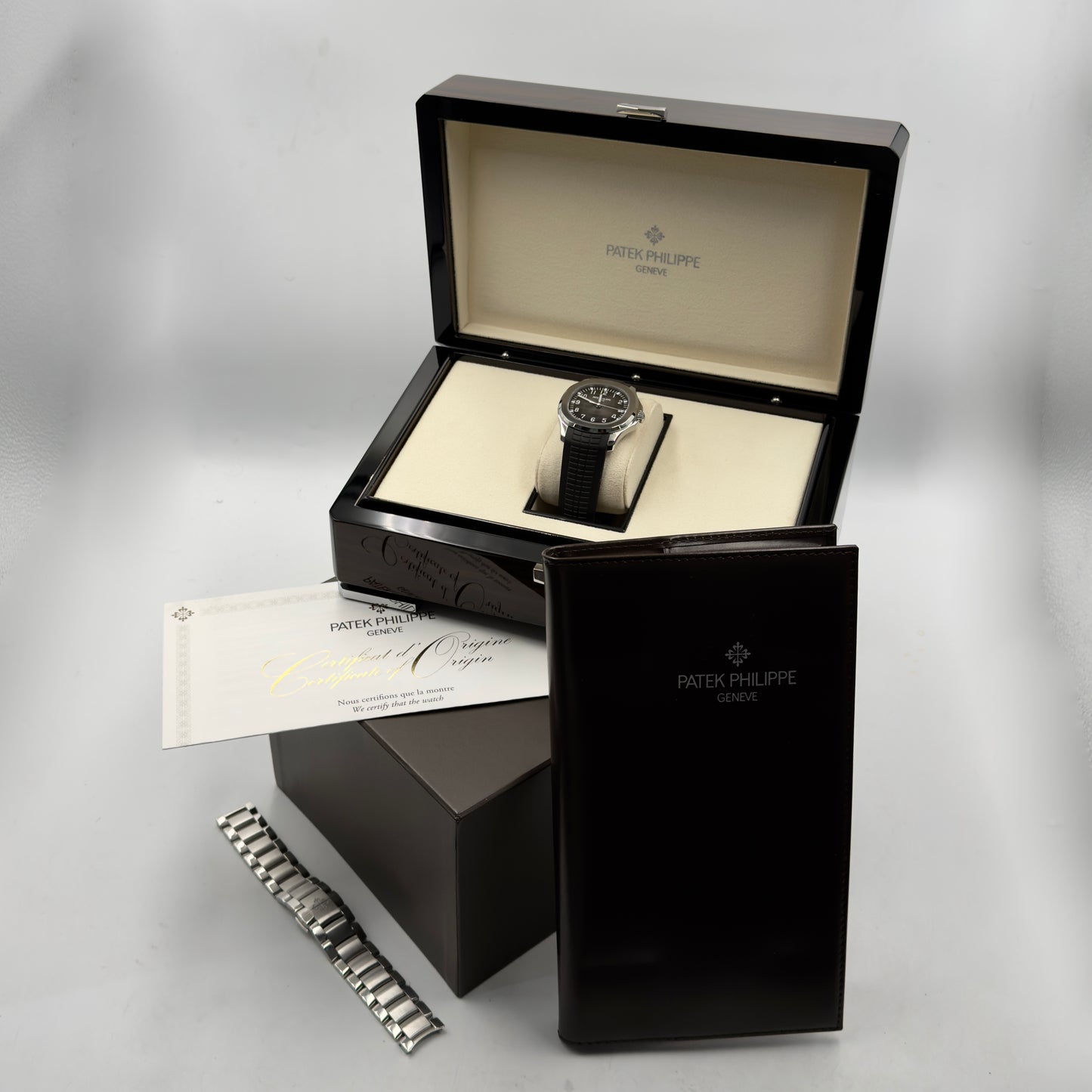 Patek Philippe Aquanaut Grey Dial 5167/1A - Full Set (2022)