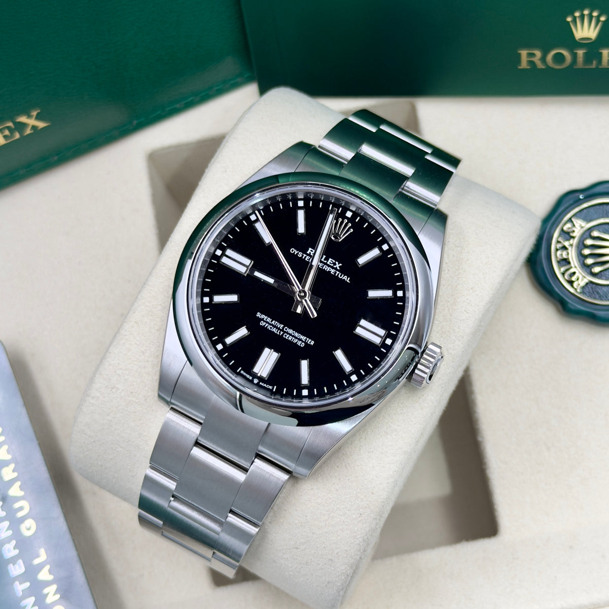 Rolex Oyster Perpetual 41 Black Dial 134300 - Full Set (2026)