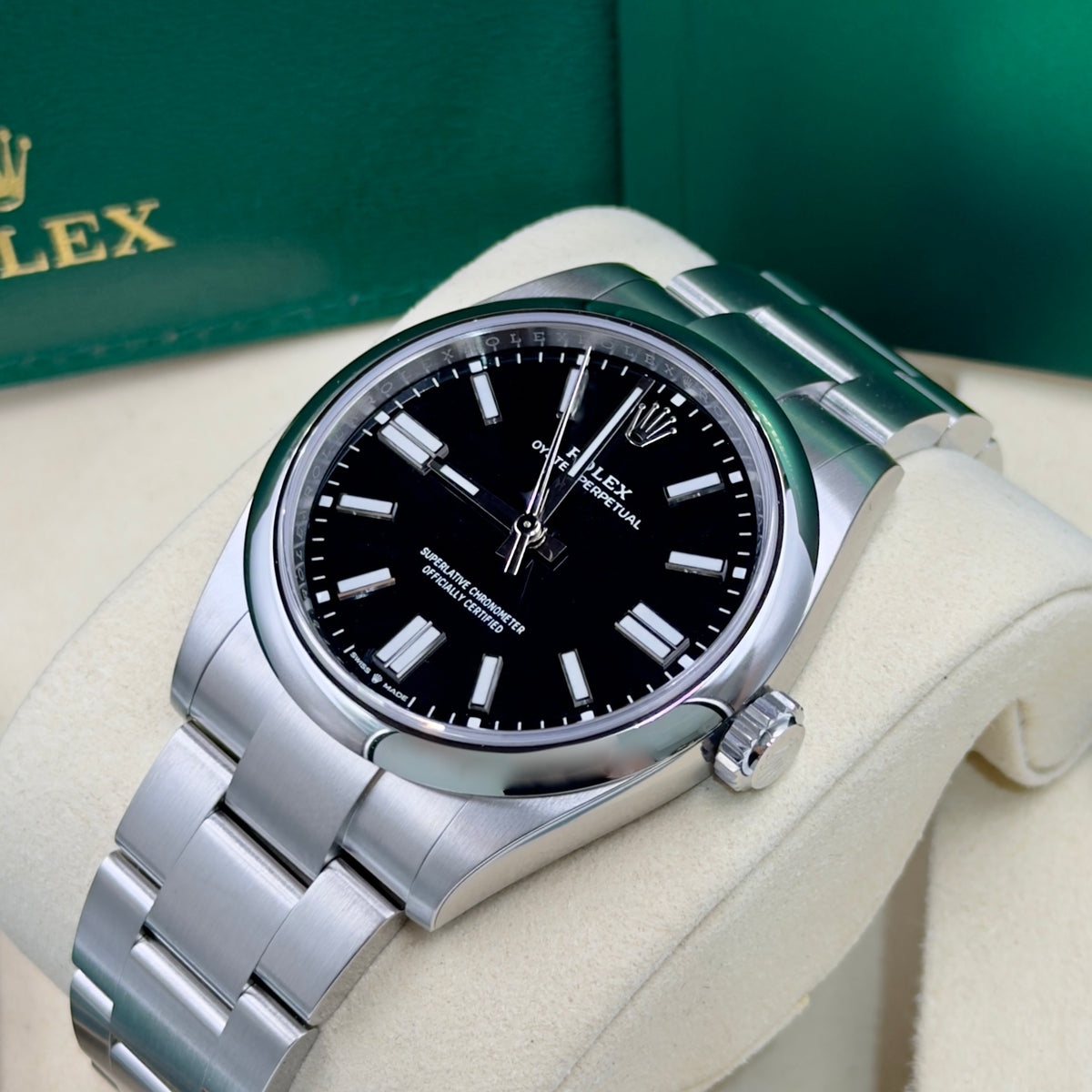Rolex Oyster Perpetual 41 Black Dial 134300 - Full Set (2026)