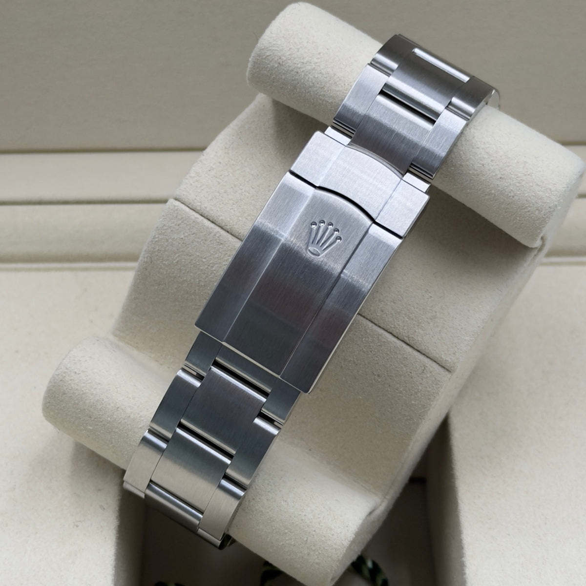 Rolex Oyster Perpetual 41 Black Dial 134300 - Full Set (2026)
