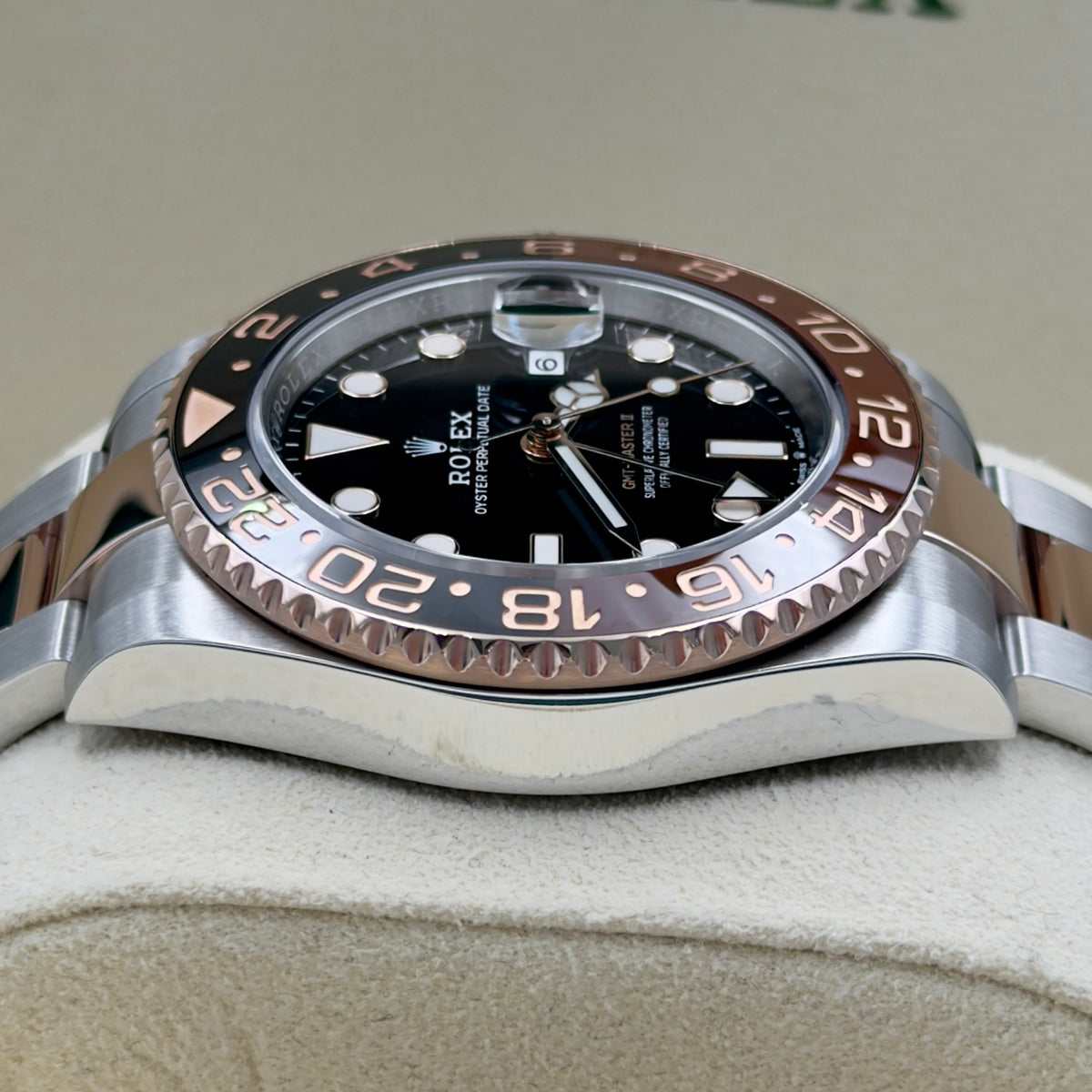 Rolex GMT-Master II Rootbeer 126711CHNR - Full Set (2020)