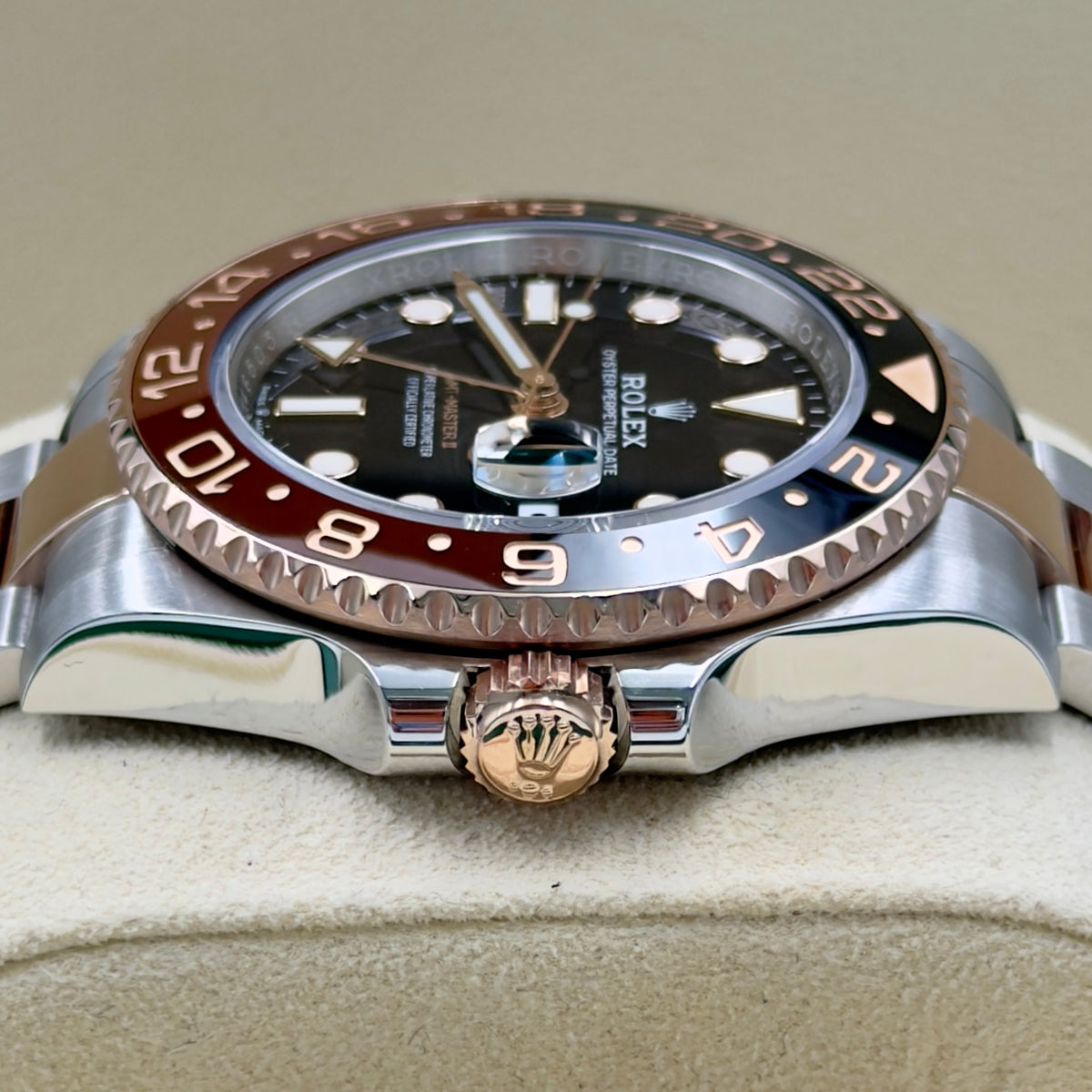 Rolex GMT-Master II Rootbeer 126711CHNR - Full Set (2020)