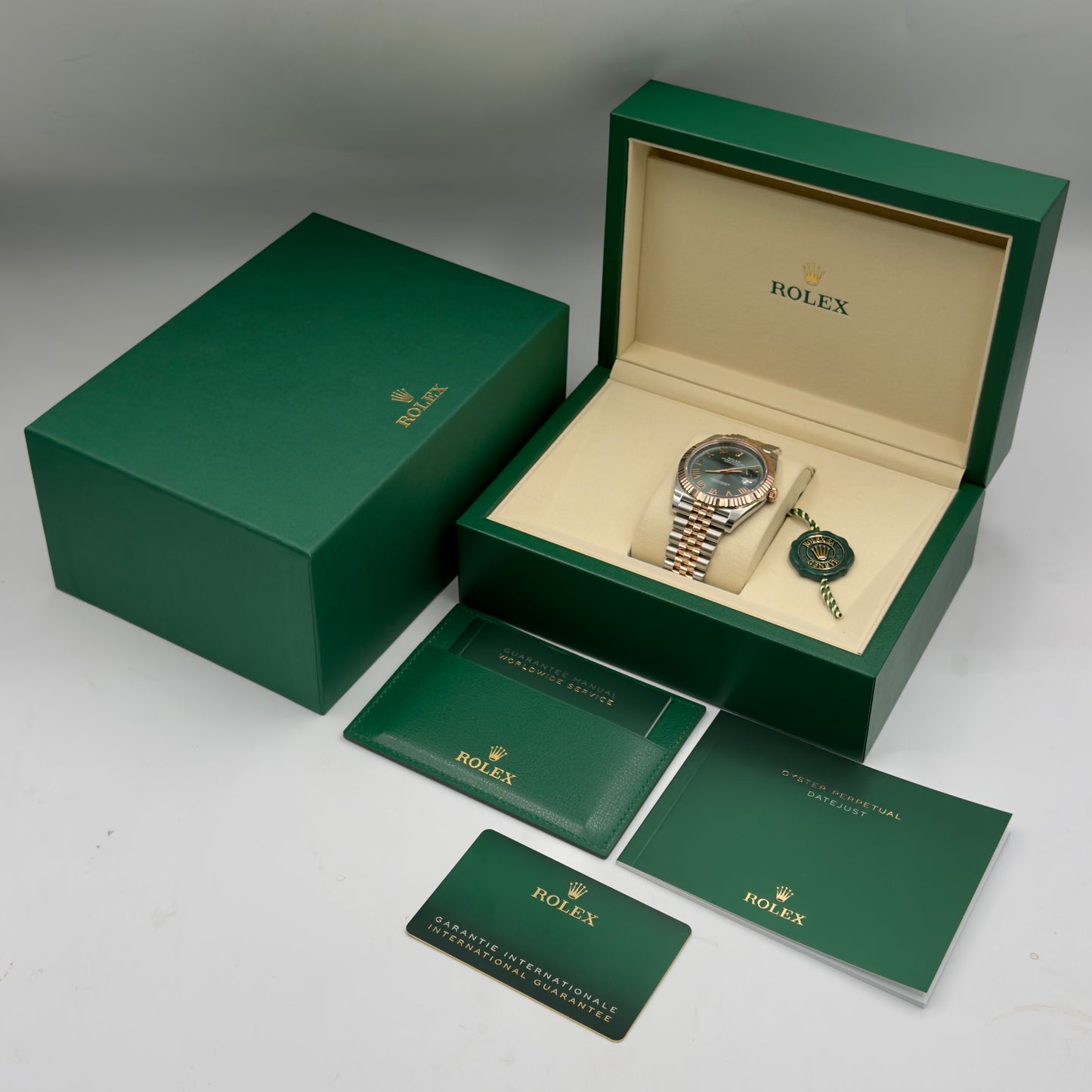 Rolex Datejust Olive Roman Numeral Dial Fluted Bezel Jubilee Bracelet 126331 - Full Set (2026)