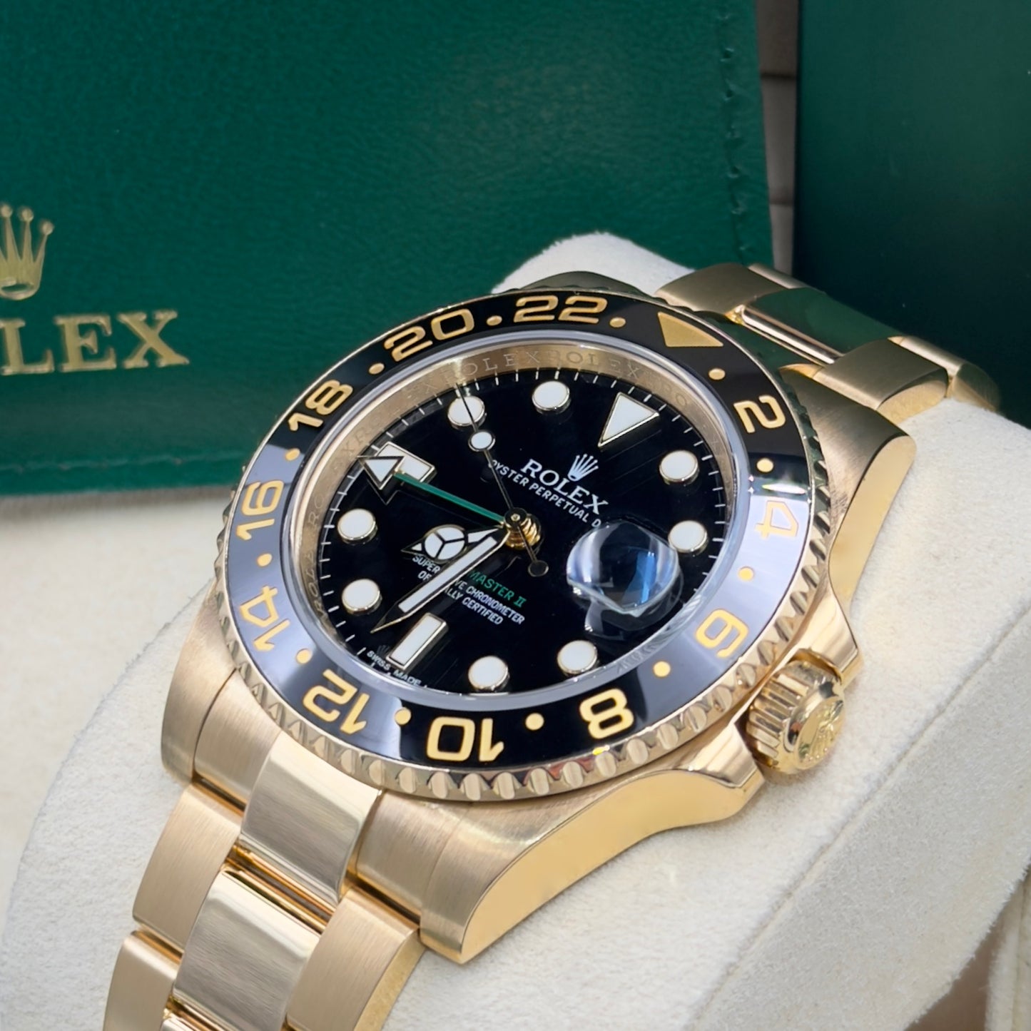 Rolex GMT-Master II Full 18K Yellow Gold Black Dial 116718LN - Full Set (2013)