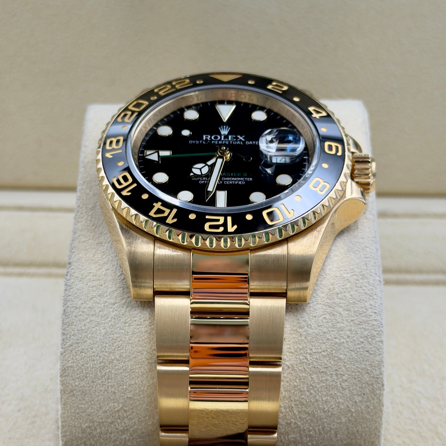 Rolex GMT-Master II Full 18K Yellow Gold Black Dial 116718LN - Full Set (2013)