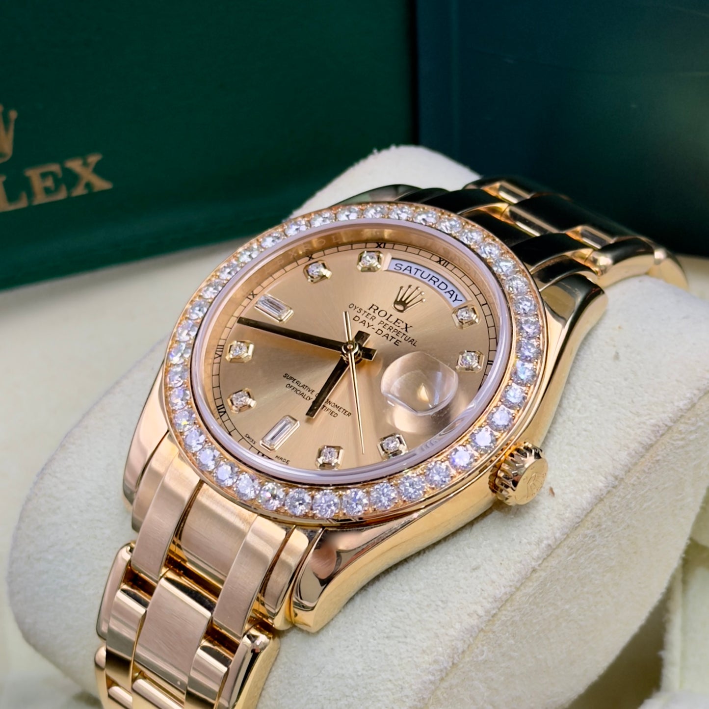 Rolex Day-Date Yellow Gold Factory Diamond Bezel 18948 - Full Set (2009)