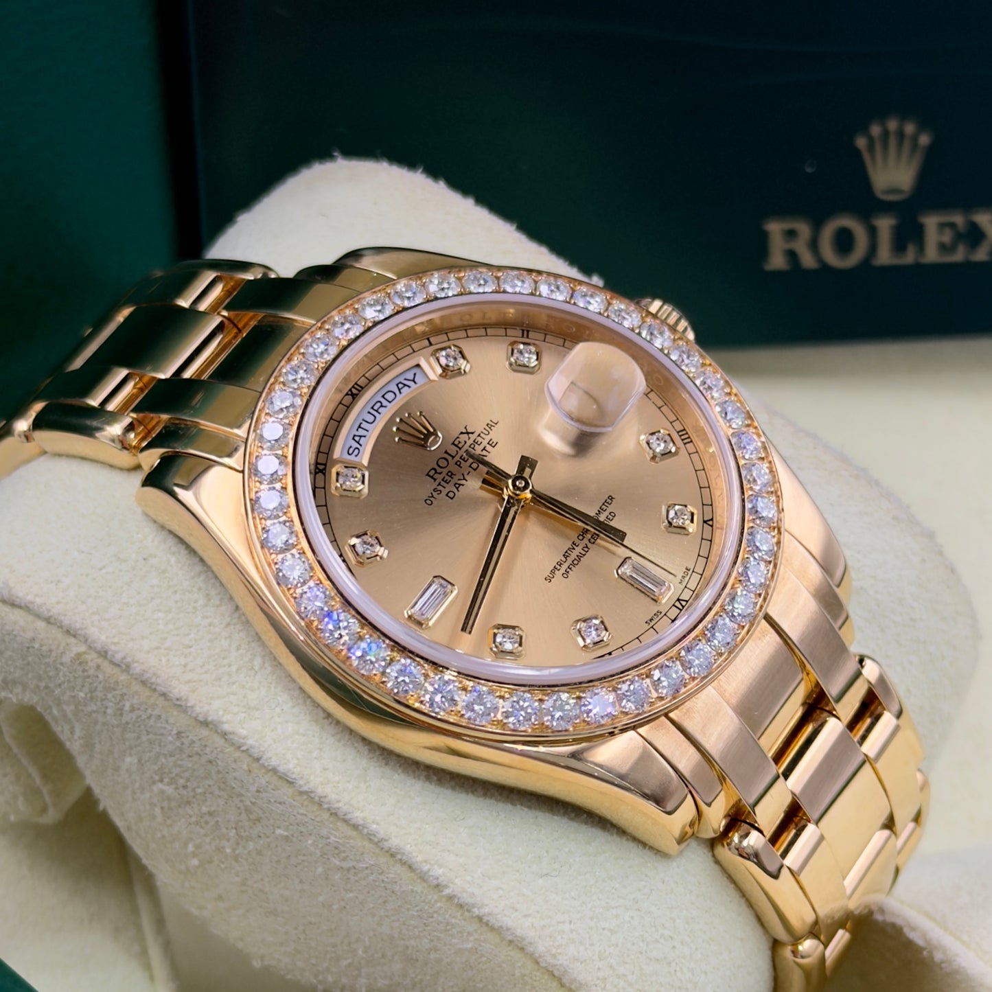Rolex Day-Date Yellow Gold Factory Diamond Bezel 18948 - Full Set (2009)