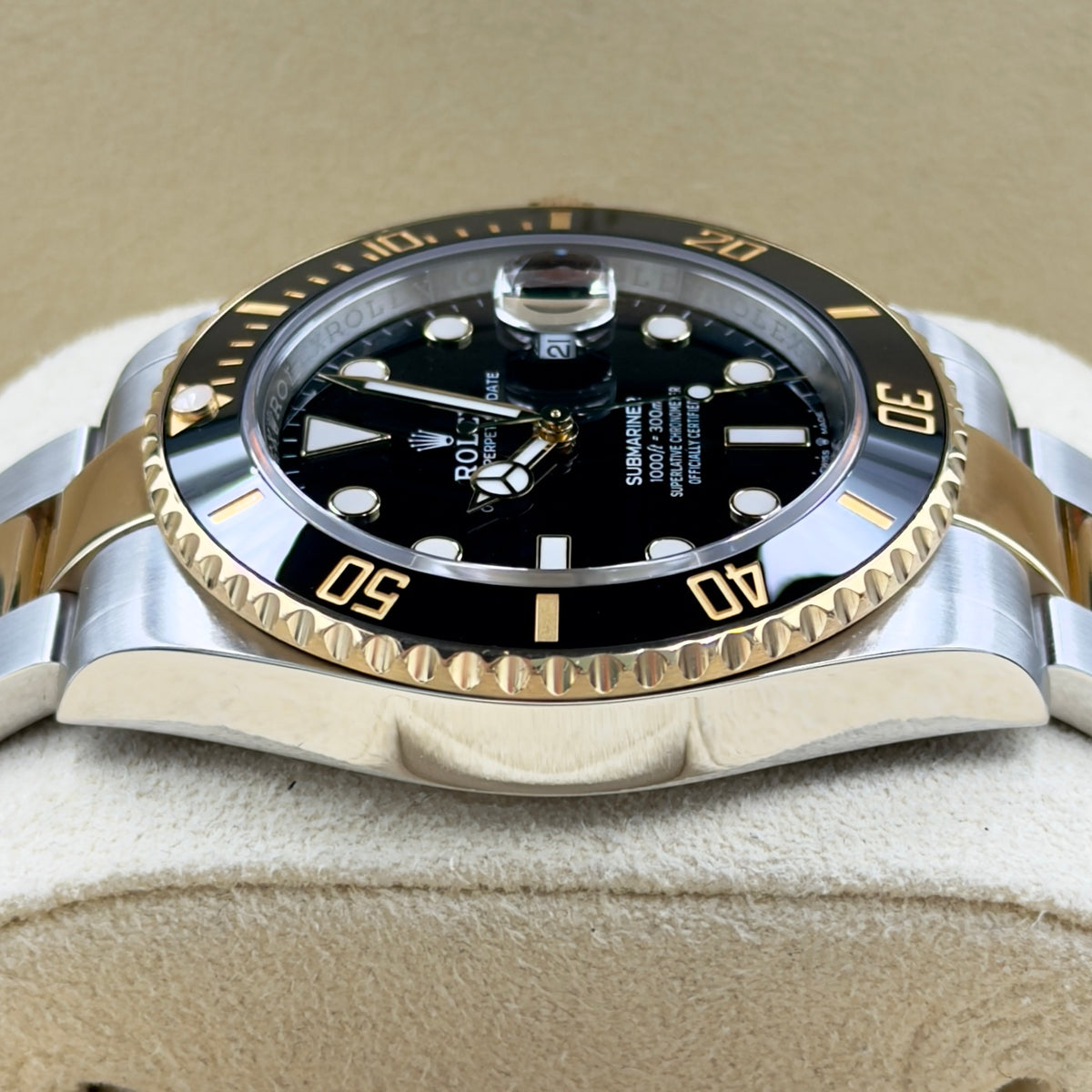 Rolex Submariner Date Black Dial Steel and Gold 126613LN - Full Set (2024)