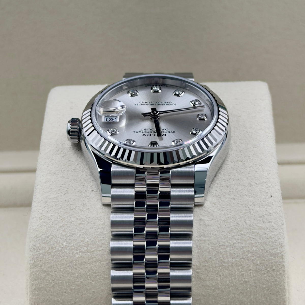 Rolex Datejust 31 Silver Diamond Dial 278274 - Full Set (2026)