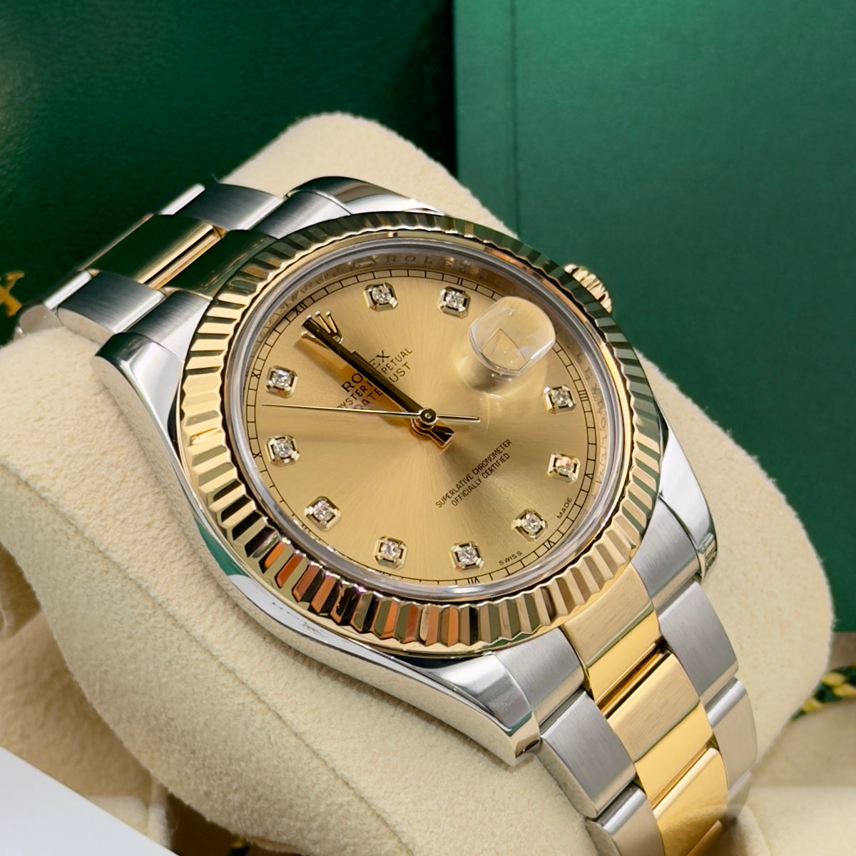 Rolex Datejust Champagne Diamond Dial Fluted Bezel Oyster Bracelet 126334 - Full Set (2018)