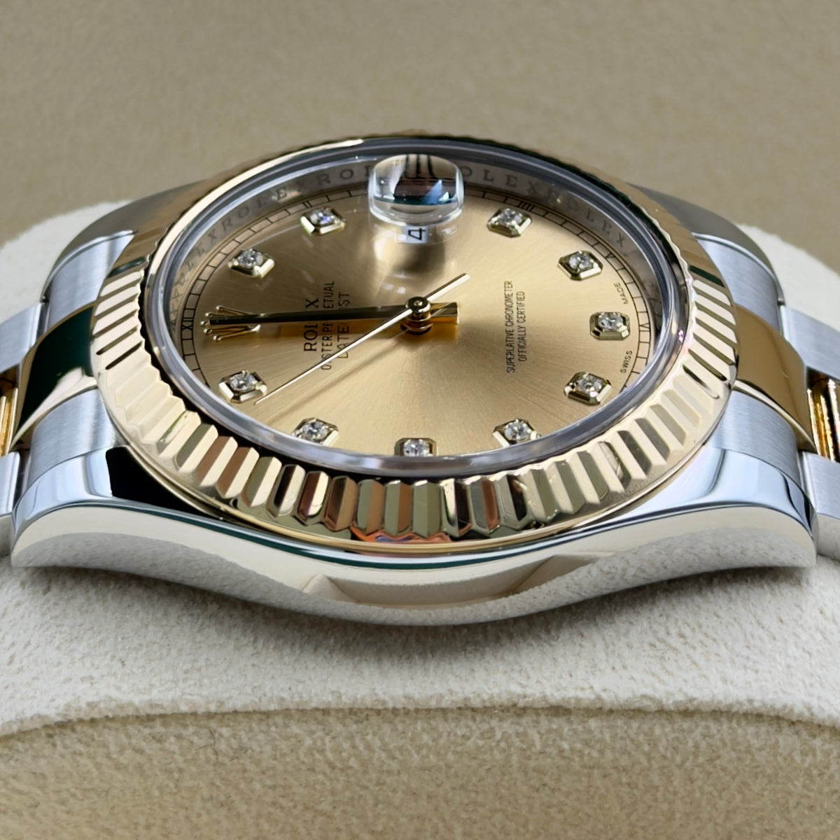 Rolex Datejust Champagne Diamond Dial Fluted Bezel Oyster Bracelet 126334 - Full Set (2018)