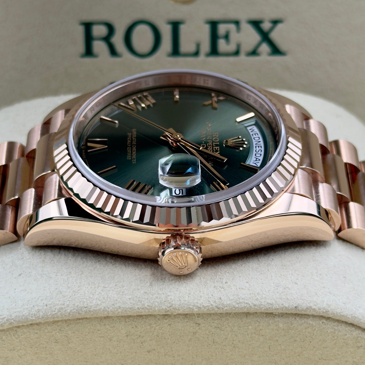 Rolex Day-Date 36 Olive 128235 - Full Set (2026)