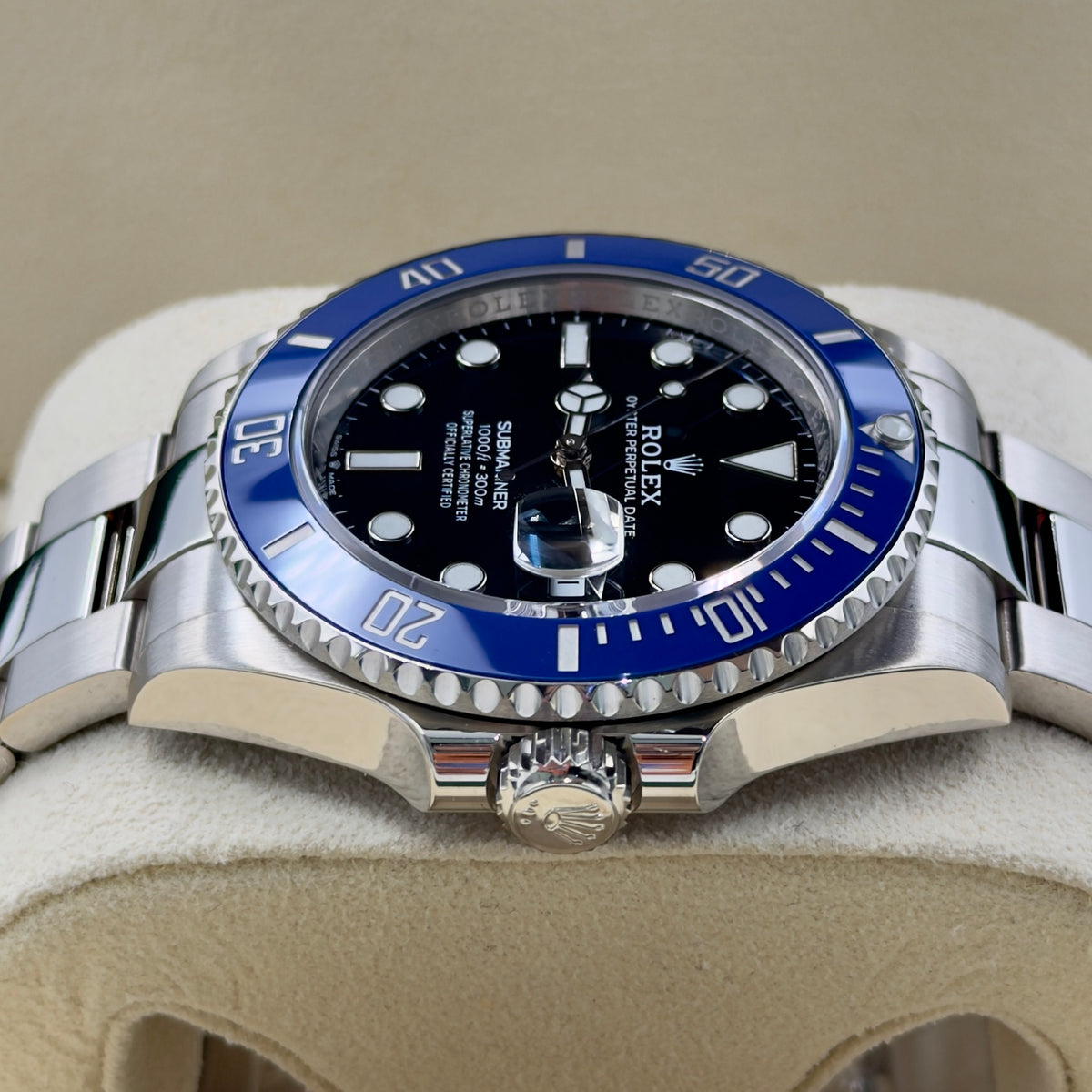 Rolex Submariner Date "Smurf" 126619LB - Full Set (2022)