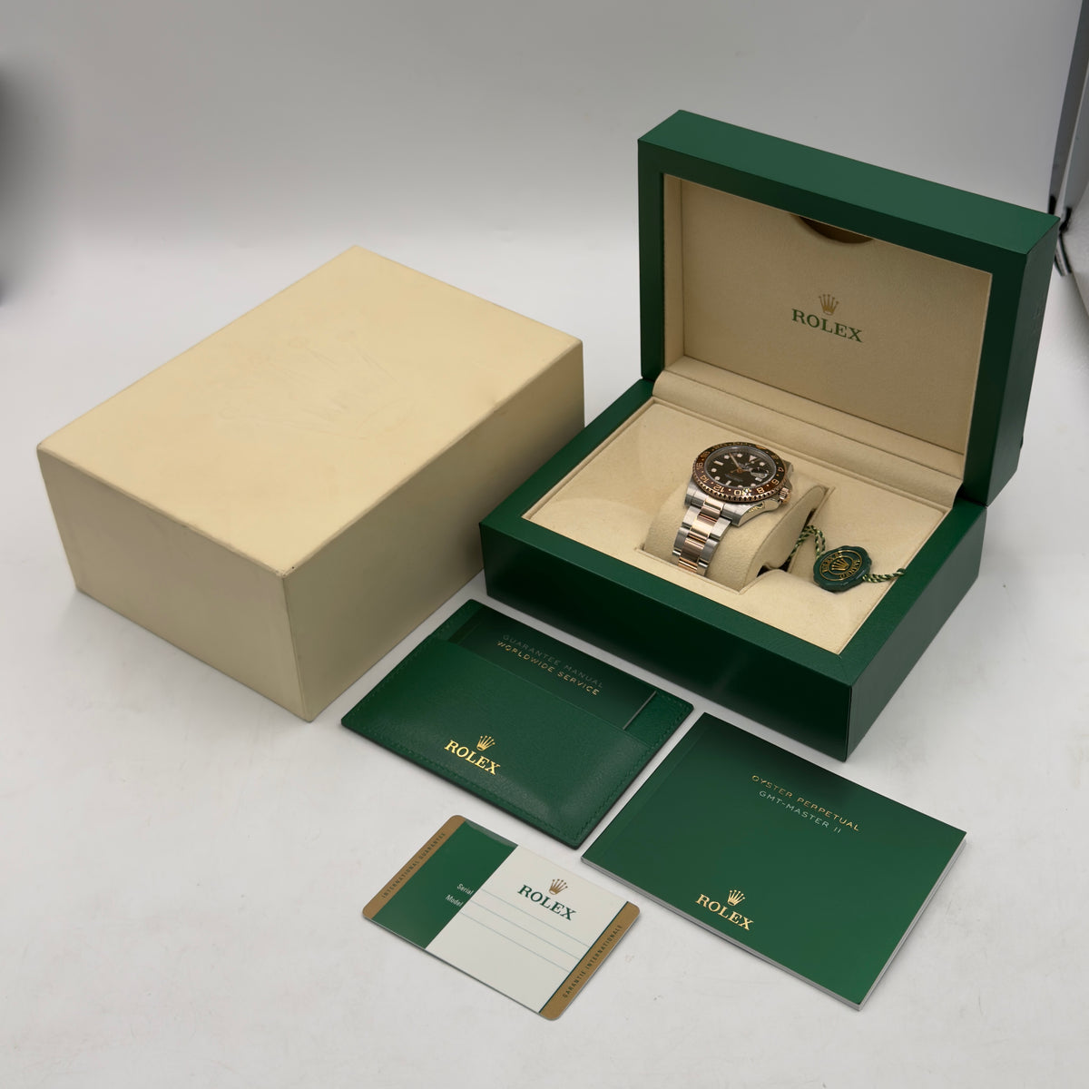 Rolex GMT-Master II Rootbeer 126711CHNR - Full Set (2018)