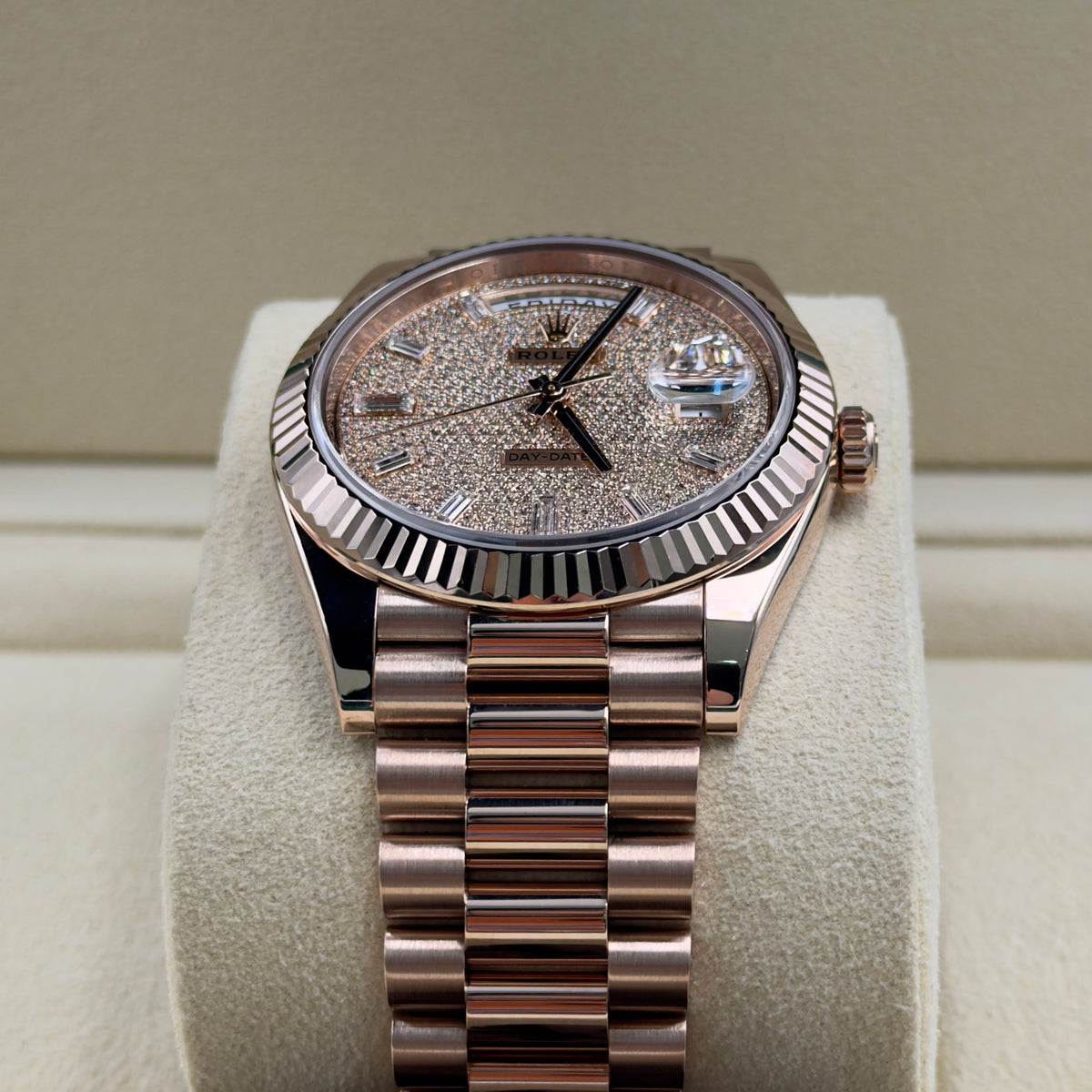 Rolex Day-Date Pavé Dial 228235 - Full Set (2022)