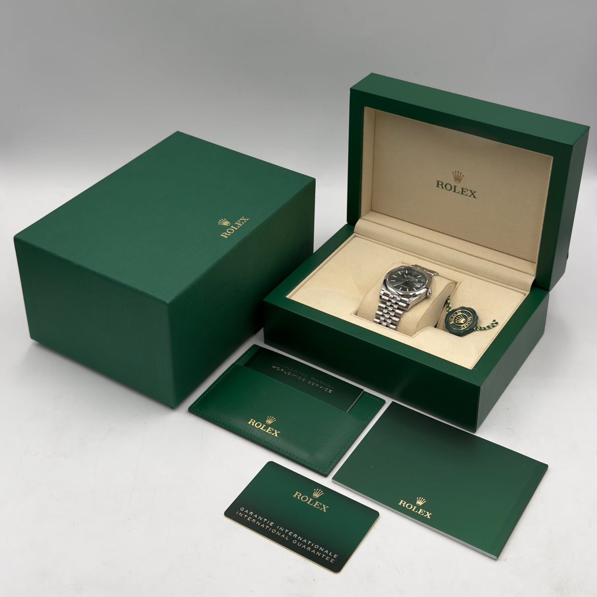Rolex Datejust Mint Green Smooth Jubilee 126200 - Full Set (2026)