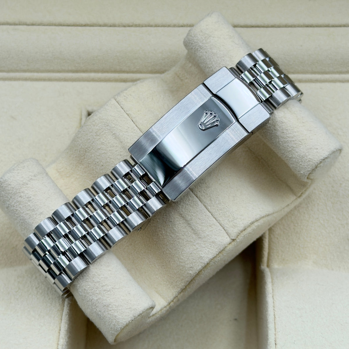 Rolex Datejust Mint Green Smooth Jubilee 126200 - Full Set (2026)