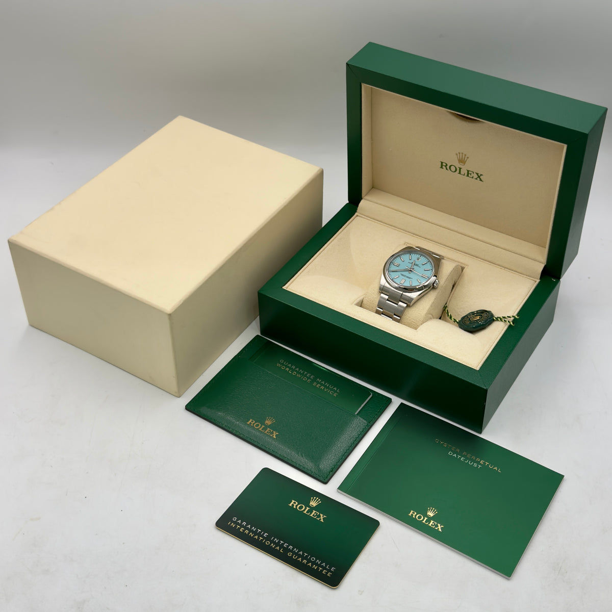 Rolex Oyster Perpetual Tiffany Blue 124300 - Full Set (2021)