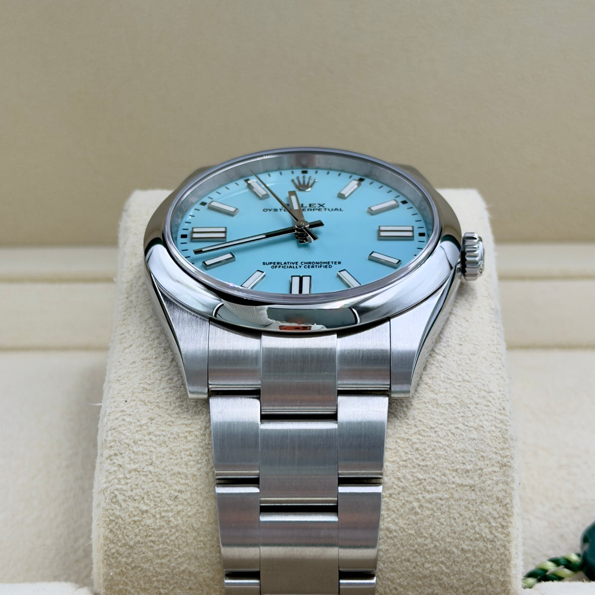 Rolex Oyster Perpetual Tiffany Blue 124300 - Full Set (2021)