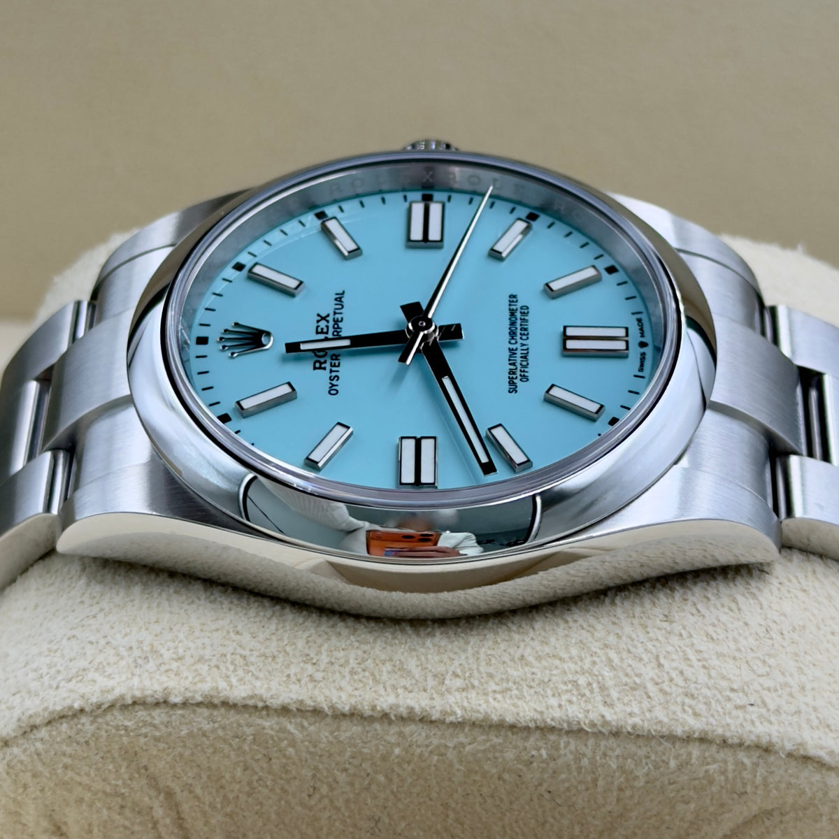 Rolex Oyster Perpetual Tiffany Blue 124300 - Full Set (2021)