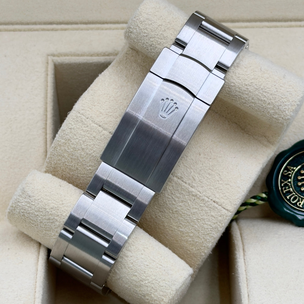 Rolex Oyster Perpetual Tiffany Blue 124300 - Full Set (2021)