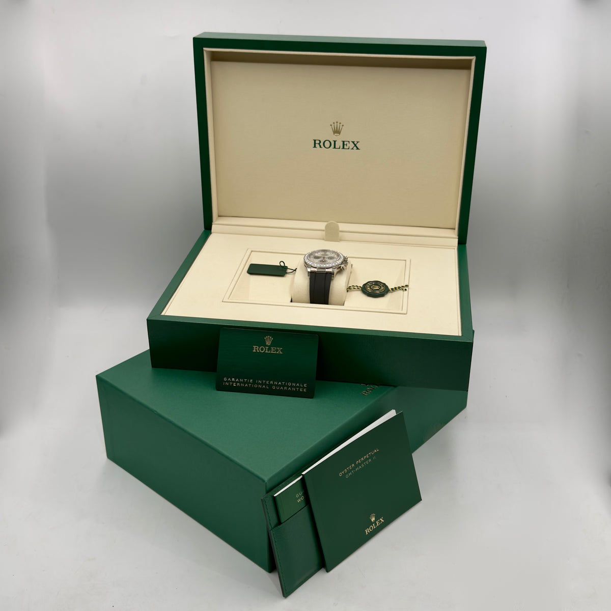 Rolex Daytona Mother of Pearl (MOP) Oysterflex - Full Set (2026)
